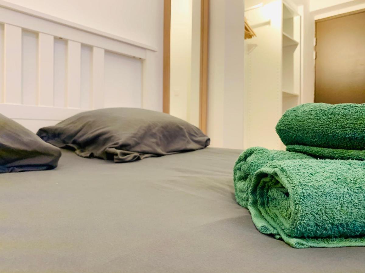 Tulipe Studio Apartment Manosque Luaran gambar
