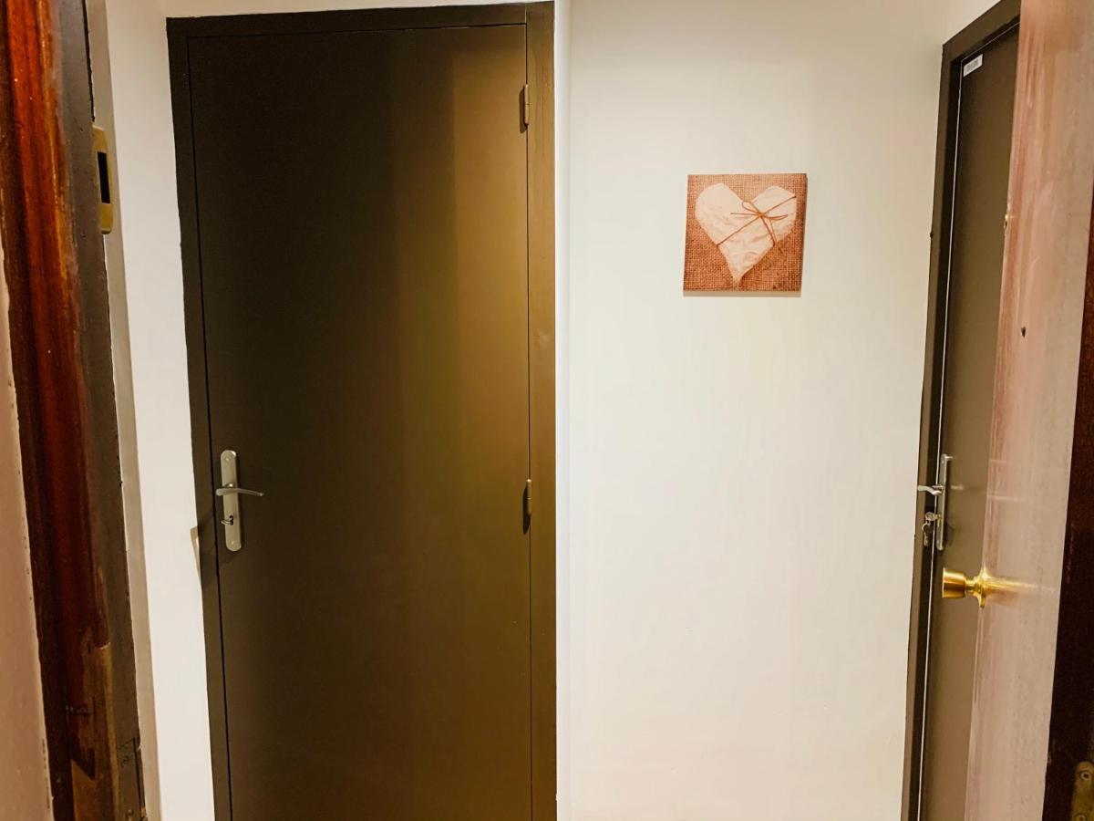 Tulipe Studio Apartment Manosque Luaran gambar