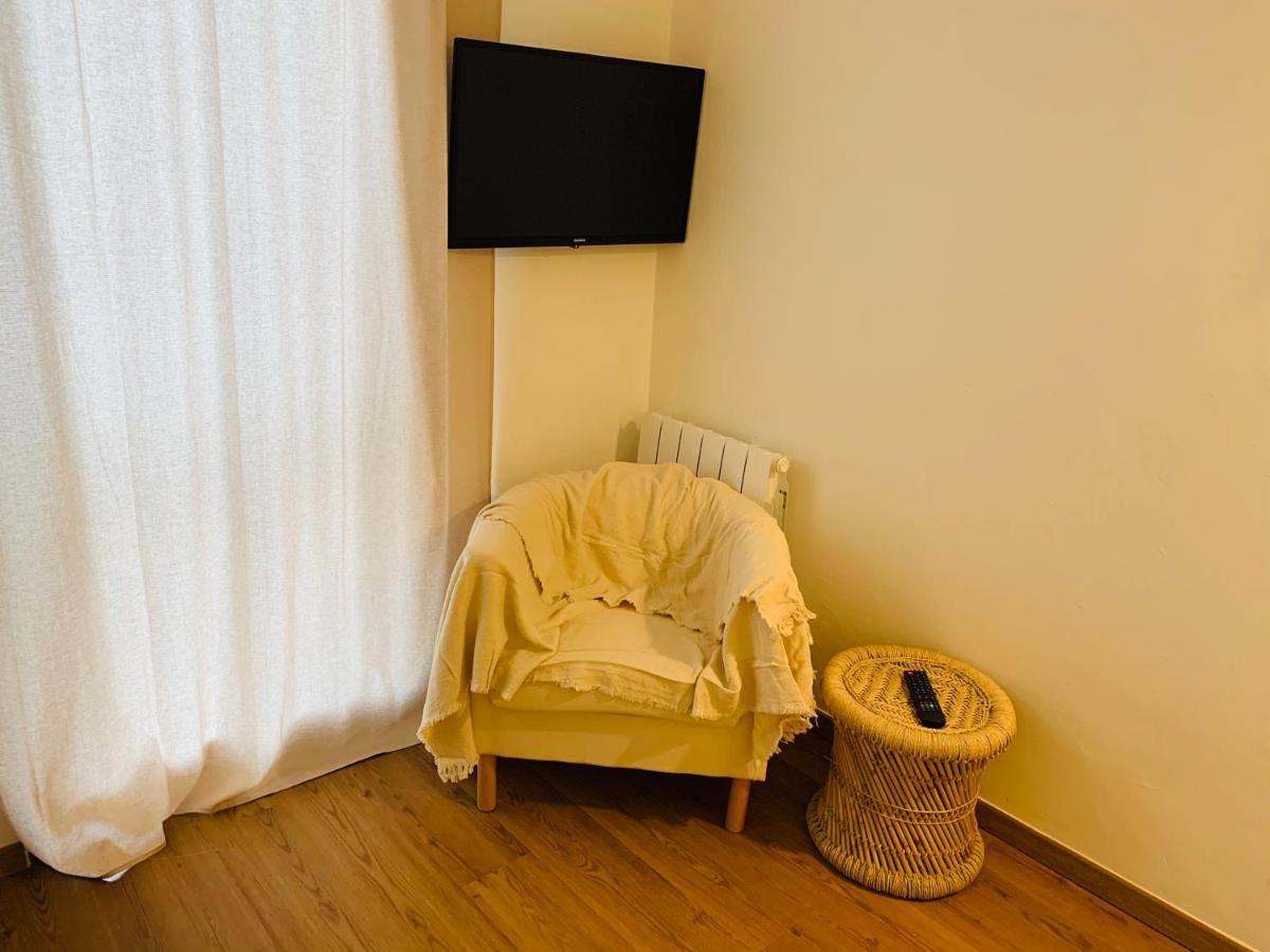 Tulipe Studio Apartment Manosque Luaran gambar