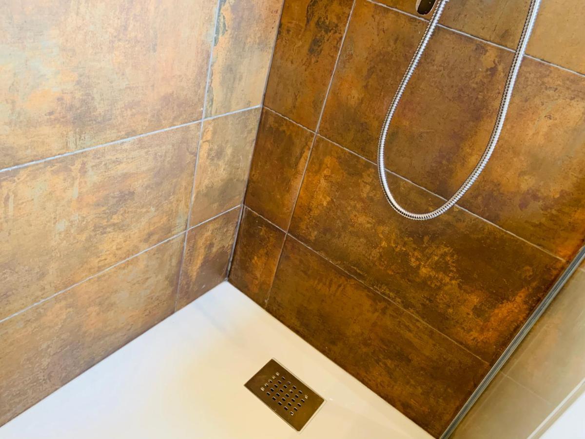 Tulipe Studio Apartment Manosque Luaran gambar