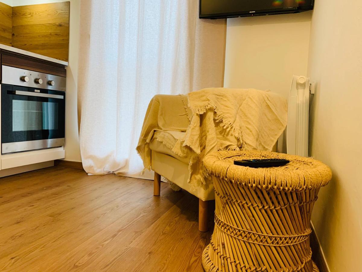 Tulipe Studio Apartment Manosque Luaran gambar